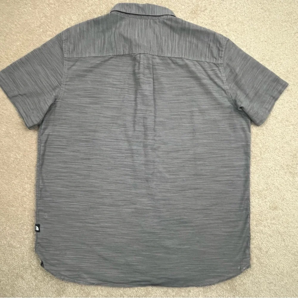 North Face Shirt Adult Extra Large Gray Button Up Hiking Casual Outdoor Men